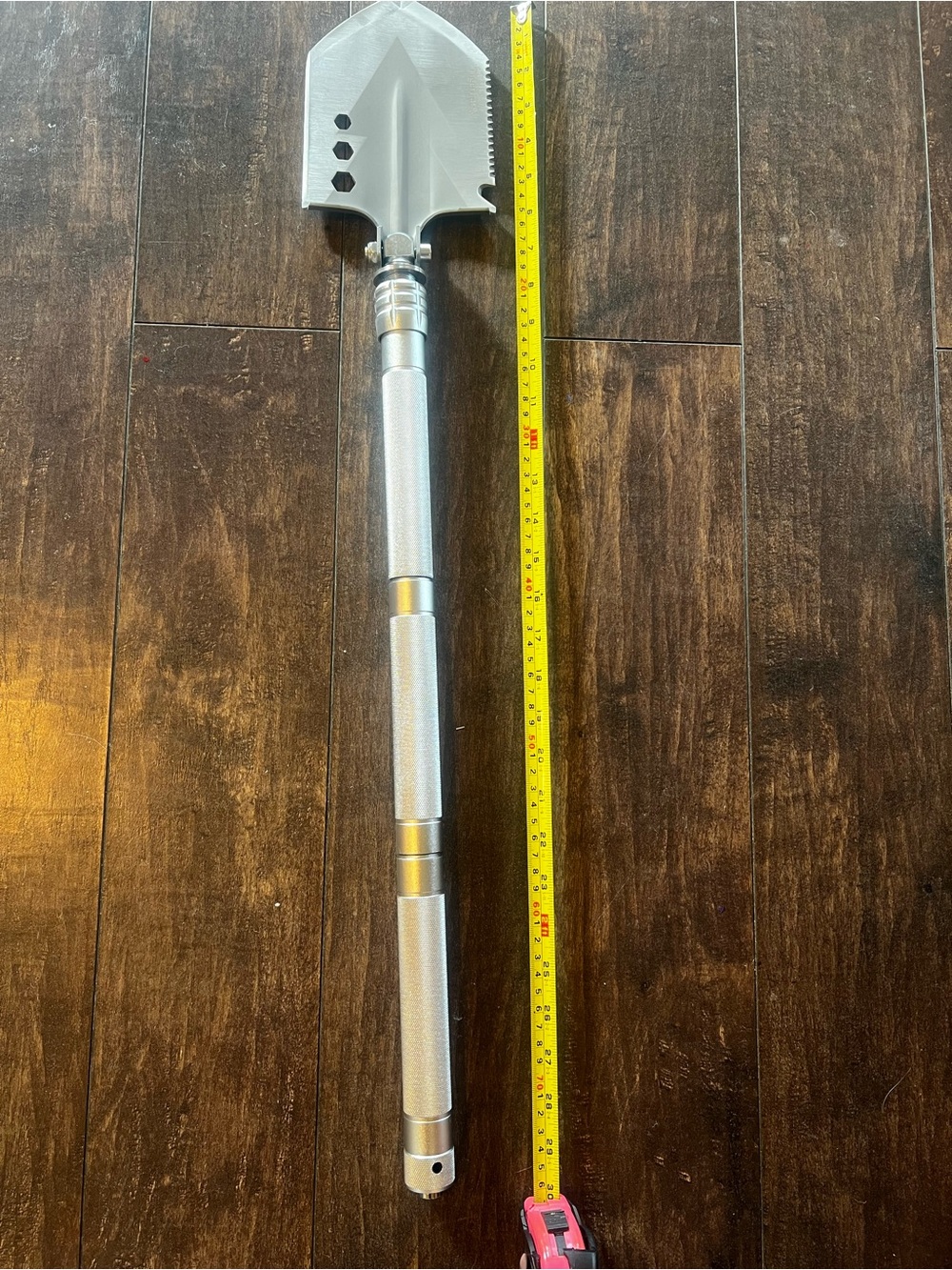 Foldable Stainless Survival Shovel with Serrated Edge - Picture 4 of 8